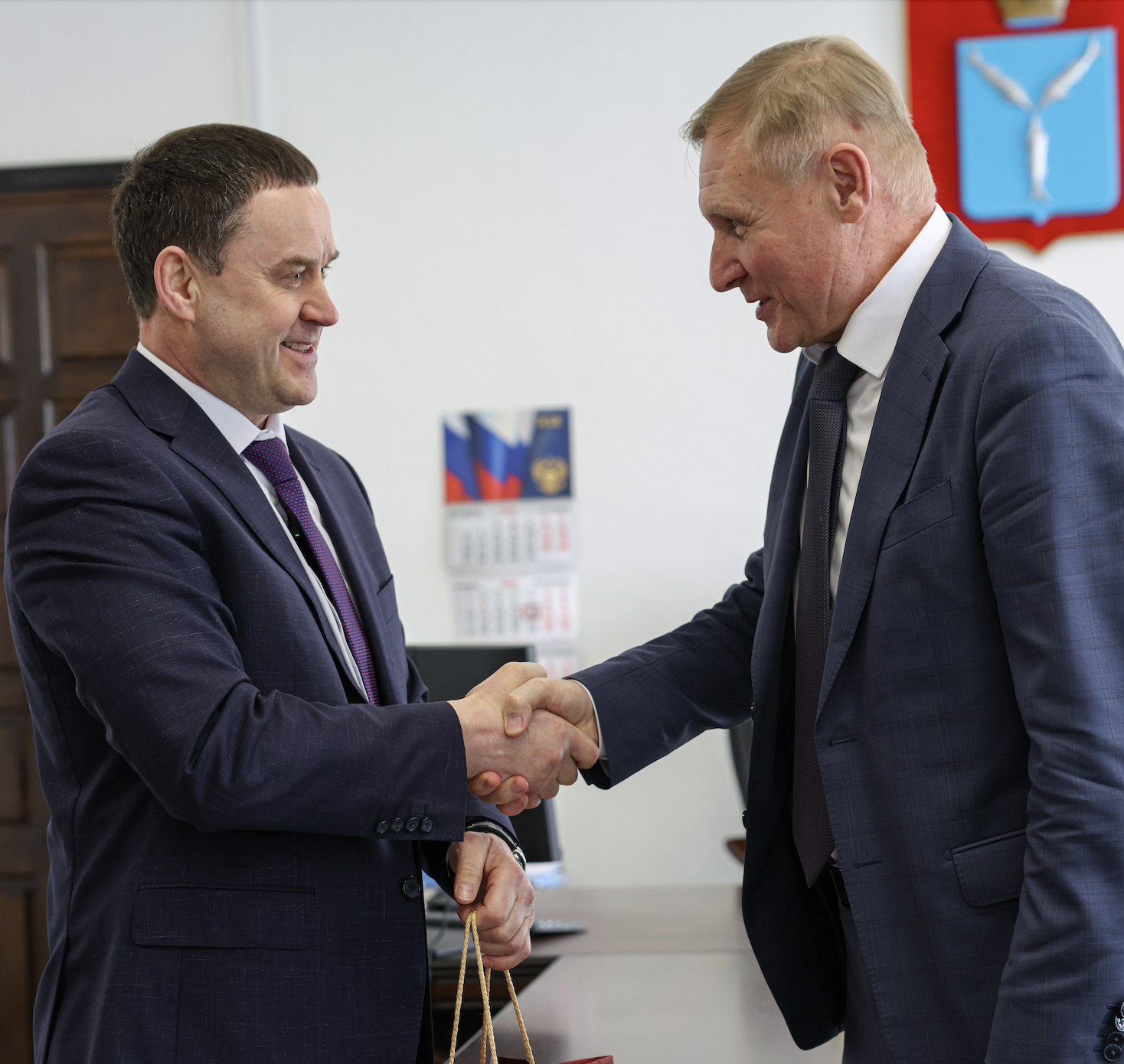 Сергей Игнатьев презентовал проект «Бокс в школу» в Саратове