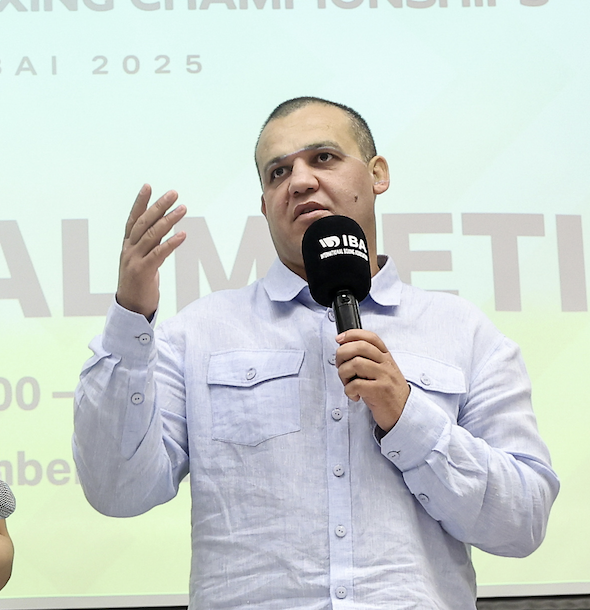 Умар Кремлёв: Тренеры и спортсмены – главные люди для IBA