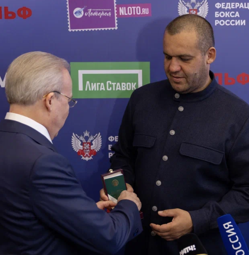 Умар Кремлёв: Чиновники должны защищать интересы спортсменов
