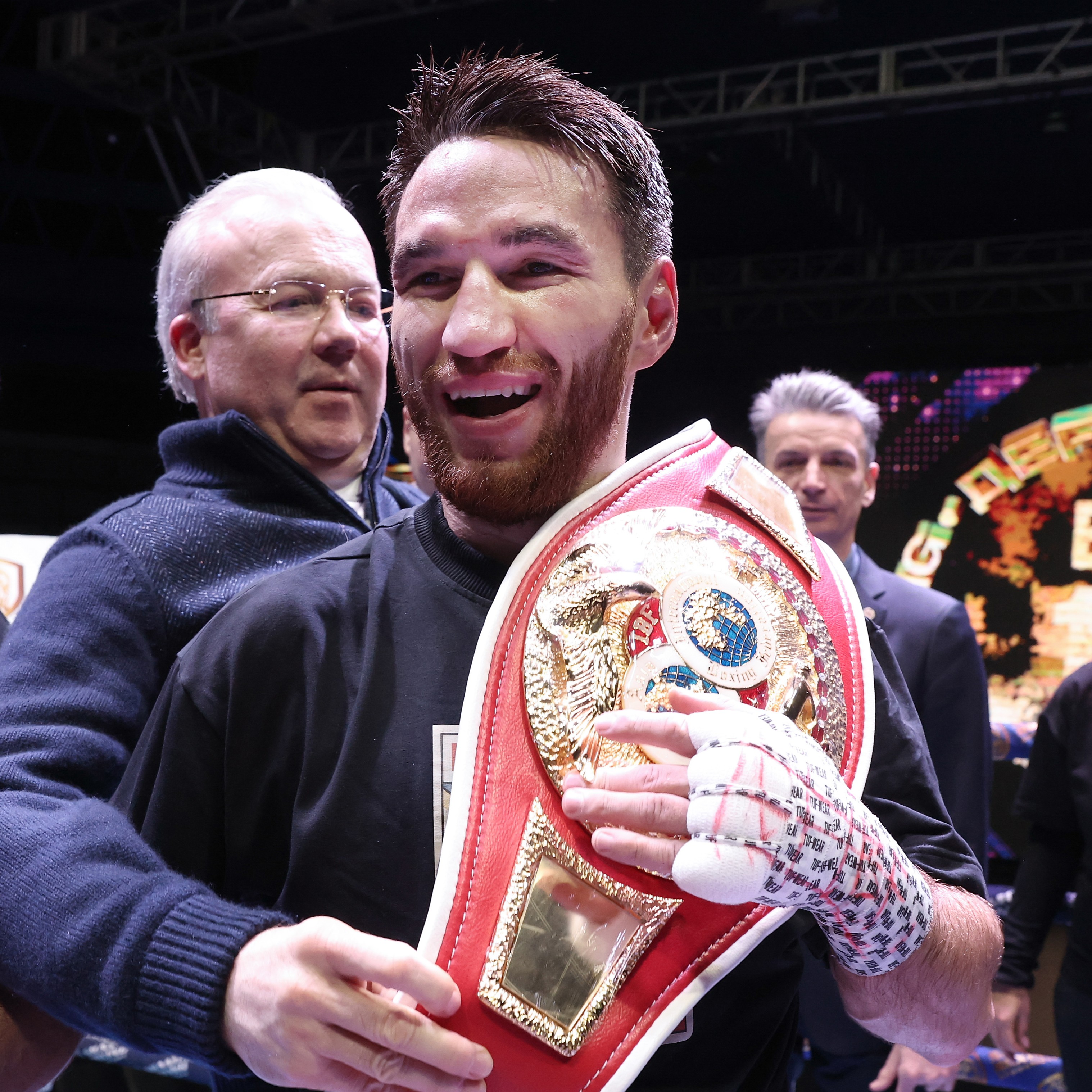 Субханкулов: "Бой с Усмоновым важнейшей в моей карьере на данный момент"